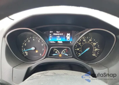 2016 Ford Focus Se z USA, uszkodzony, nr VIN 1FADP3K2XGL291067